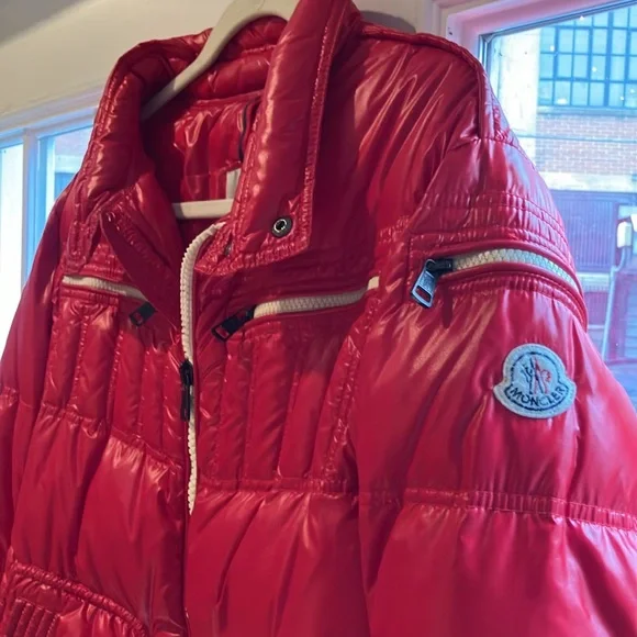 SALE! EUC MONCLER moto-style puffer jacket/Red Hot & Ready for Whatever Weathah! - Picture 4 of 17
